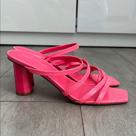 MARC FISHER Colorful Strappy Heeled Sandals, Size 7.5 - Picture 5 of 9